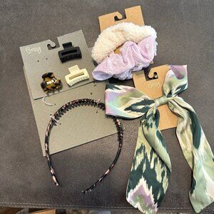 Berry Colorful Aesthetic Trendy Minimalist Stylish Hair Accessories Bundle NWT